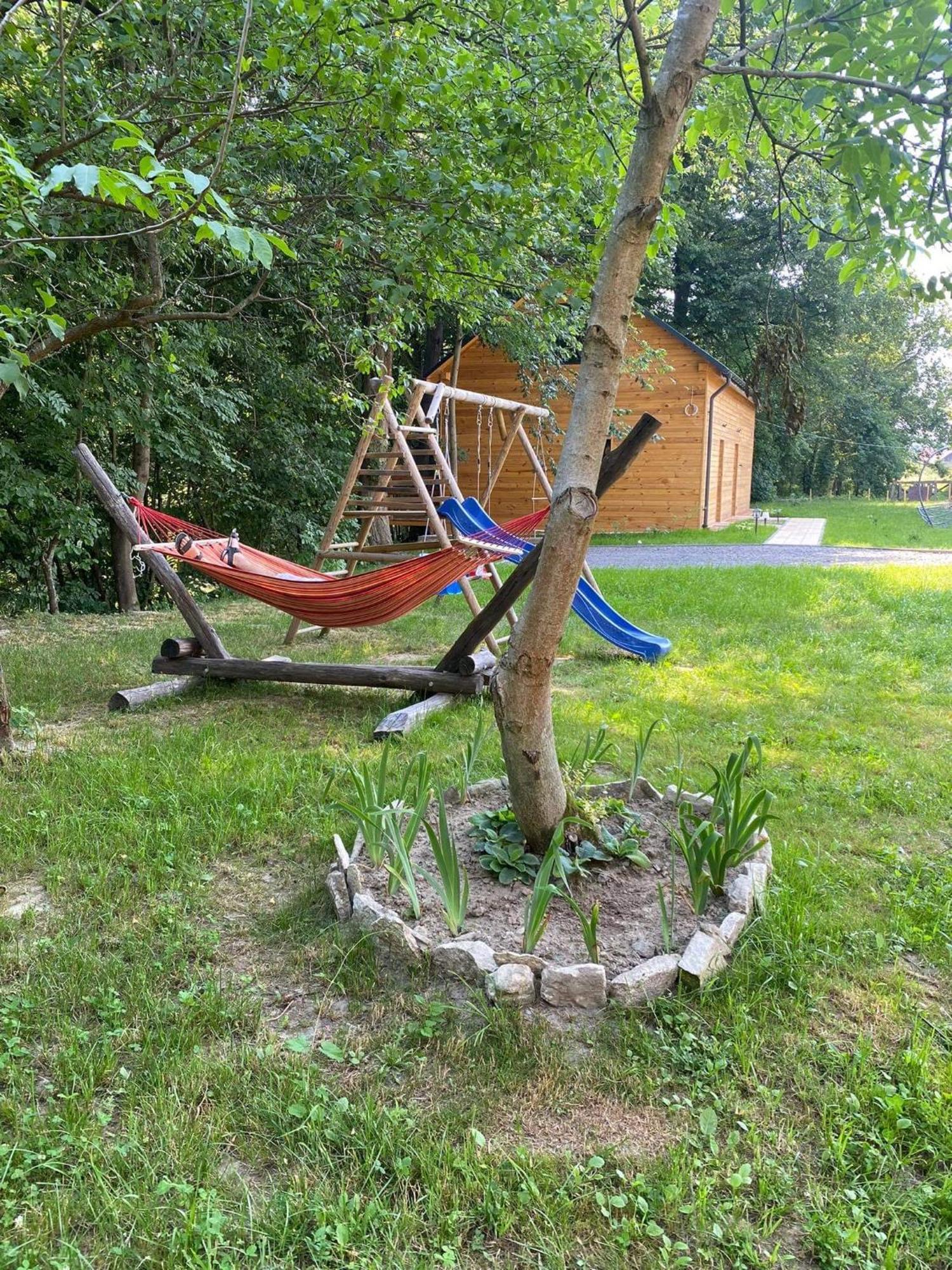 Apartamenty Domek Na Roztoczu Horyniec Екстериор снимка